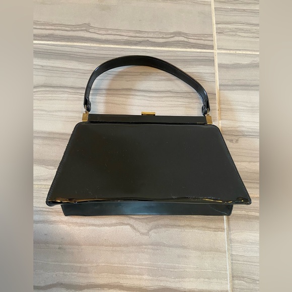 Vintage Bobby Jerome Black Vinyl Satchel Top Handle Purse Gold Hinge Clasp - Picture 14 of 14